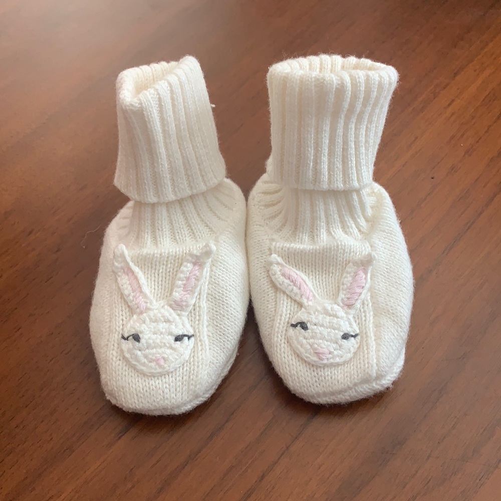 NWOT Janie and Jack Knit Bunny Booties